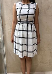 Benetton Checkered Sleeveless Dres