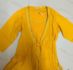 Set Of 2 Kurta And Overcoat L