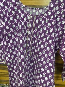 Simple But Beautiful Short Kurti 💜