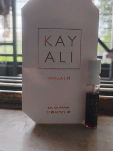 Kayali Vanilla 28
