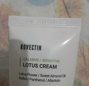 korean brand Rovectin Lotus Cream