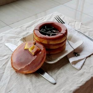 Pancake Jewellery Box