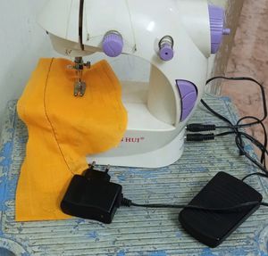 Mini Sewing Machine
