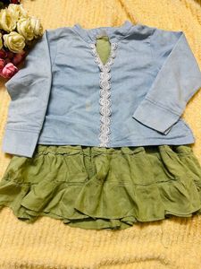 Blue, green colour skirt, stylish top