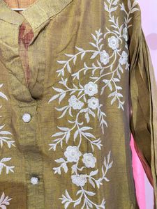 Elegant Embroidered Kurta