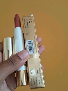 Myglamm Perfect Curves Lip Crayon Biscotti