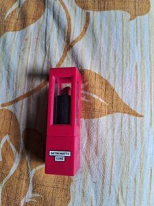 Sugar Pop Satin Matte Luxe Lipstick Shade 01 Daisy