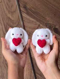 Bunny with Red Heart(Pck of 2)