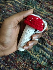 Crochet Mushroom lipbalm holder