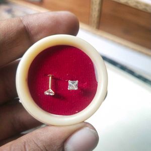 22C Pure Gold Square Dimond Stud Earrings