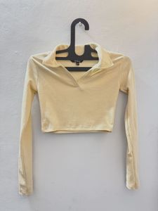 Cute offwhite Crop Top(xs)