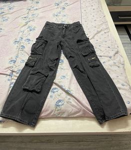 H n M Brand Jean