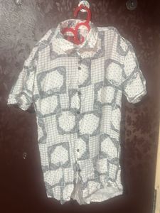 Patterned Short Sleeve Shirt