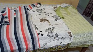 Set of 3 Women&#39;s Kurtis