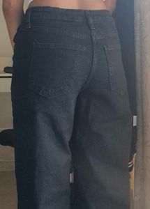 H&M Straight Fit High Waist Black Jeans