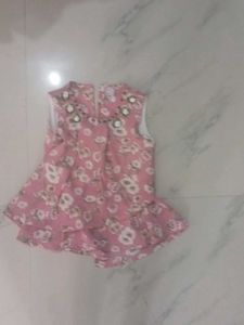 Girls&#39; Floral Top and Capri Set