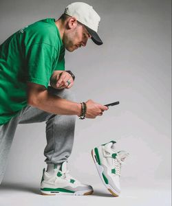 Jordan Retro 4 Pine Green Edition