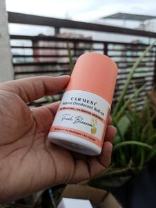 Carmesi Natural Deodorant
