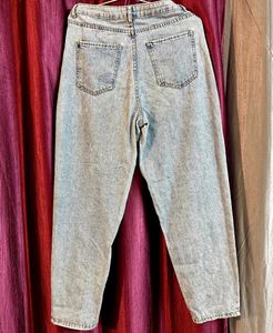 MANGO: Slim Baggy fit Jeans