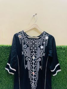 ELEGANT BLACK KURTA SET FOR WOMEN AND GIRLS
