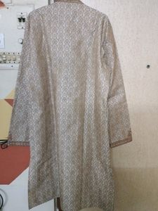 Men&#39;s Embroidered Kurta