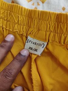 Yellow Printed Leggings