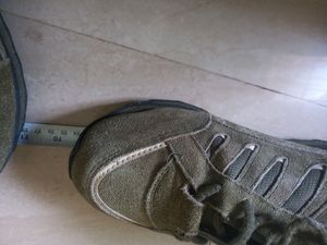 Used Shoe But No flaws