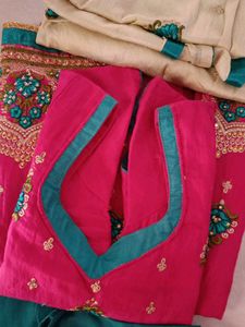 Pink Embroidered Kurti Pyjama With Dupatta