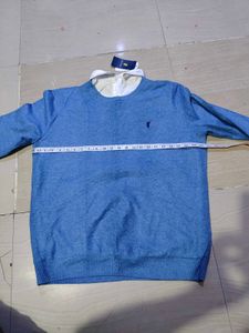 polo Stylish Blue Sweater