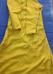 Combo Elegant Kurta &amp; Pant Set with double layer f