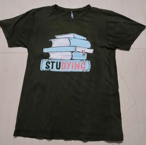 Studying Books Graphic Tee