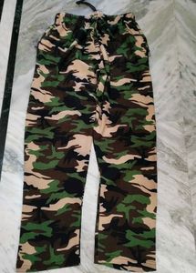 Women&#39;s Plus Size Camo Cargo Pants High Waist Slim