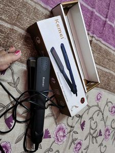 Brand New Hair Straightener