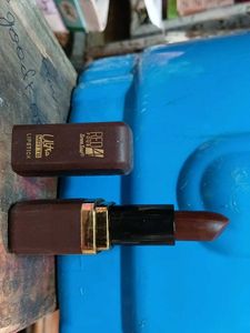 Red 4 Seven Star Lipstick