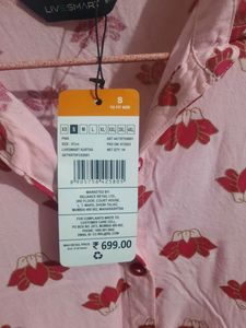 pink kurta