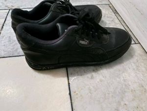 Puma Black Sneakers