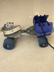 Skates