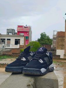 Air Jordan Retro 4 Black Cat
