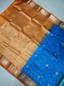 Beautiful Pure Kanchipuram Silk Saree With Blouse