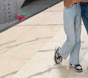 Light Wash Wide Leg Jeans