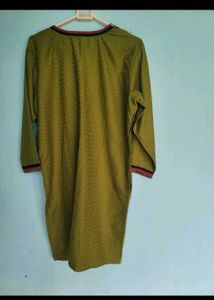 Elegant Women&#39;s Kurtas - Set of 2