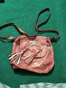 Combo Classy Gold Clutch And Paruse, Slingbag