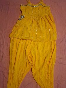 Kids Yellow Outfit