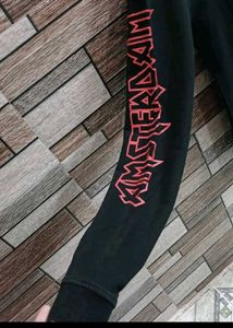 Romance Graphic Sweatshirt