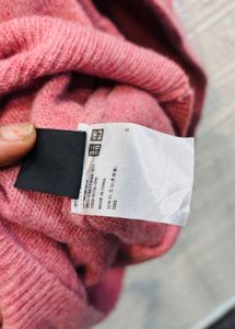 🇯🇵 Uniqlo Imported Sweater