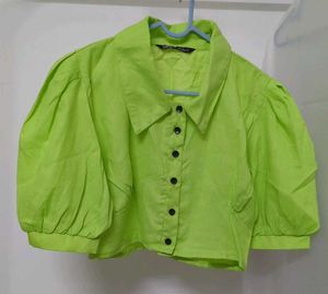 Puffed Sleeve Crop Top