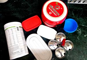 Pack Of 7! Tiffins And Namak Daani
