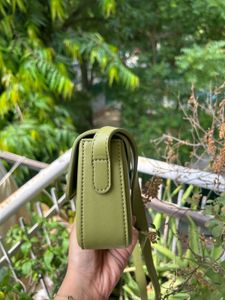 olive green compact sling bag