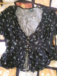 Black Deep Neck Top Without The Innerwear