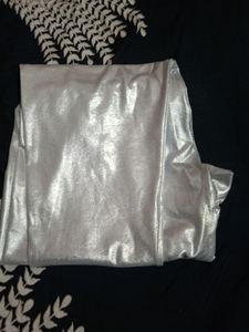 Silver Color Shimmery Leggins